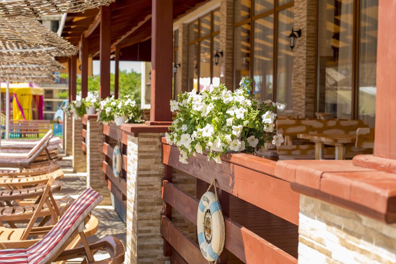 Kovcheg Hotel Zatoka Dış mekan fotoğraf